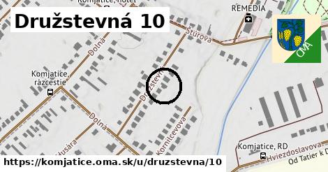 Družstevná 10, Komjatice