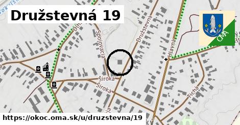 Družstevná 19, Okoč