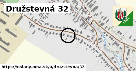 Družstevná 32, Oslany