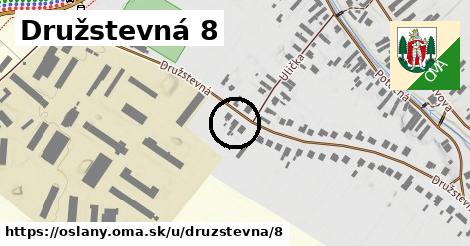 Družstevná 8, Oslany