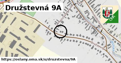 Družstevná 9A, Oslany