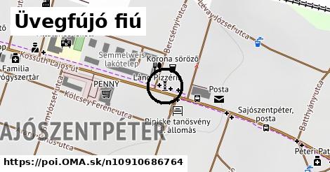 Üvegfújó fiú