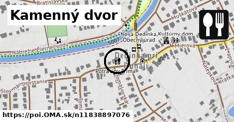 Kamenný dvor