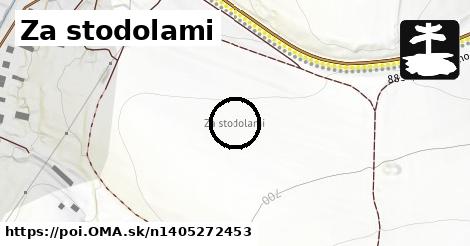 Za stodolami