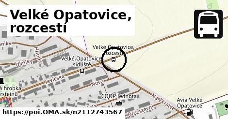 Velké Opatovice, rozcestí