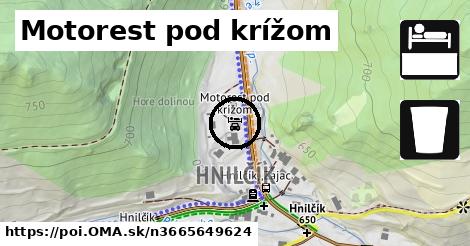 Motorest pod krížom