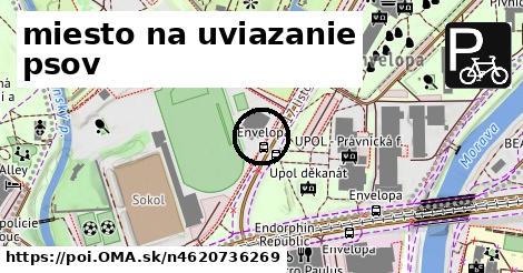 miesto na uviazanie psov