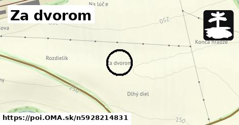 Za dvorom