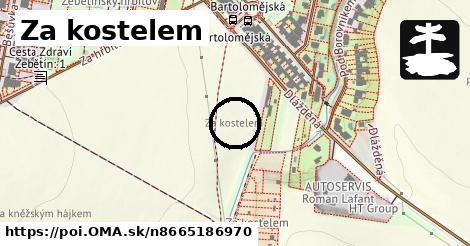 Za kostelem