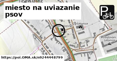 miesto na uviazanie psov