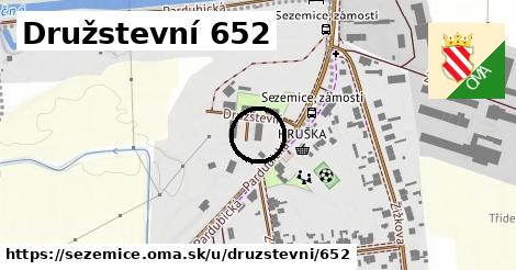 Družstevní 652, Sezemice