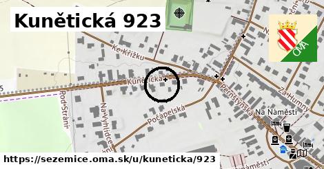 Kunětická 923, Sezemice