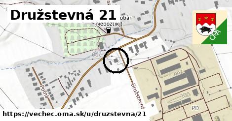 Družstevná 21, Vechec