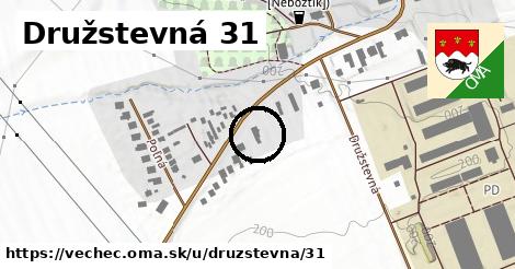 Družstevná 31, Vechec