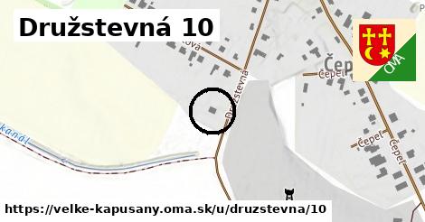 Družstevná 10, Veľké Kapušany