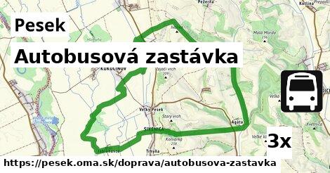 Autobusová zastávka, Pesek