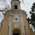 Kostol svätých Kozmu a Damiána (Bratislava) podla wikipedie